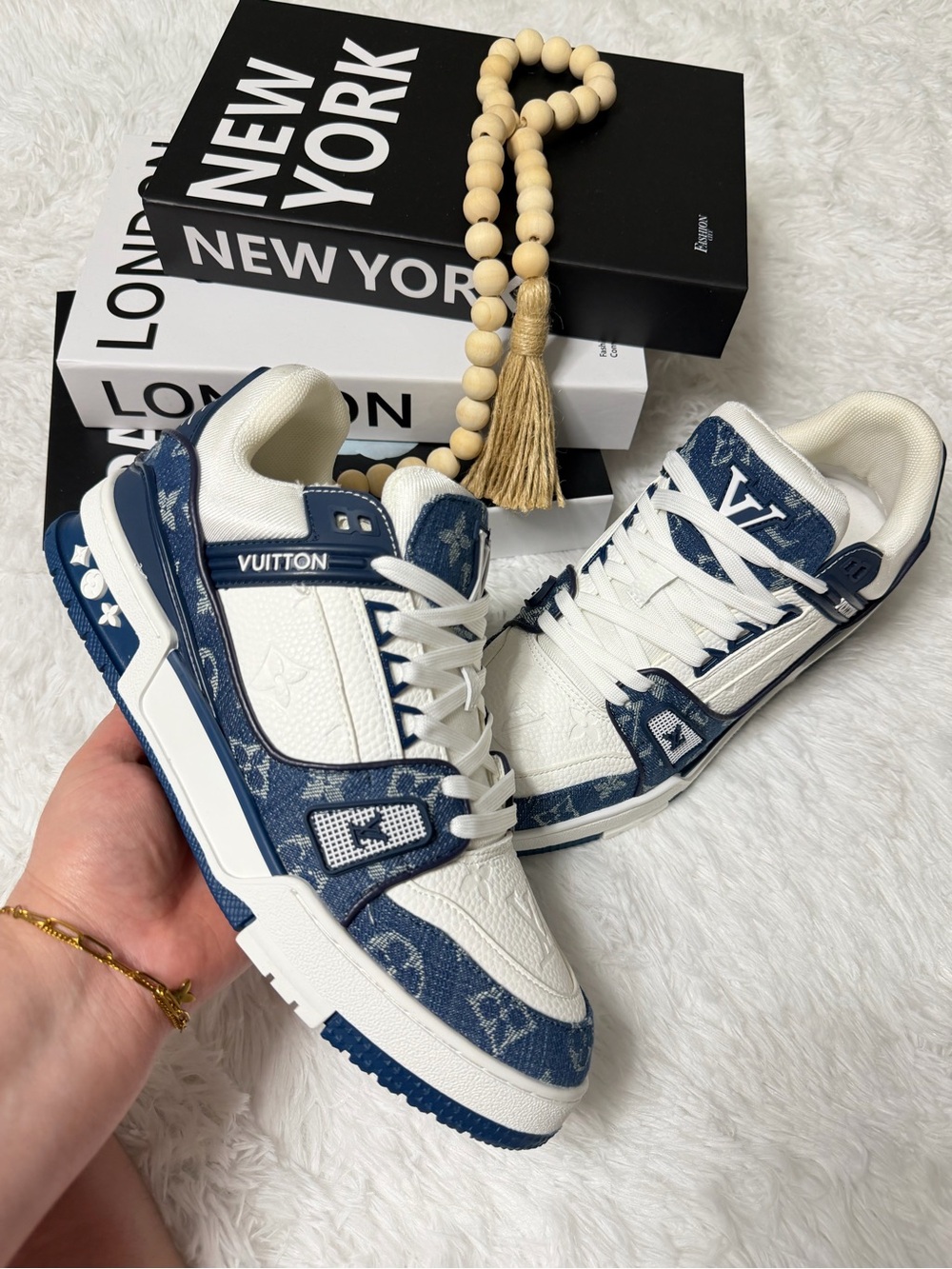 Louis Vuitton White and Blue Men’s Low-Top Sneakers
